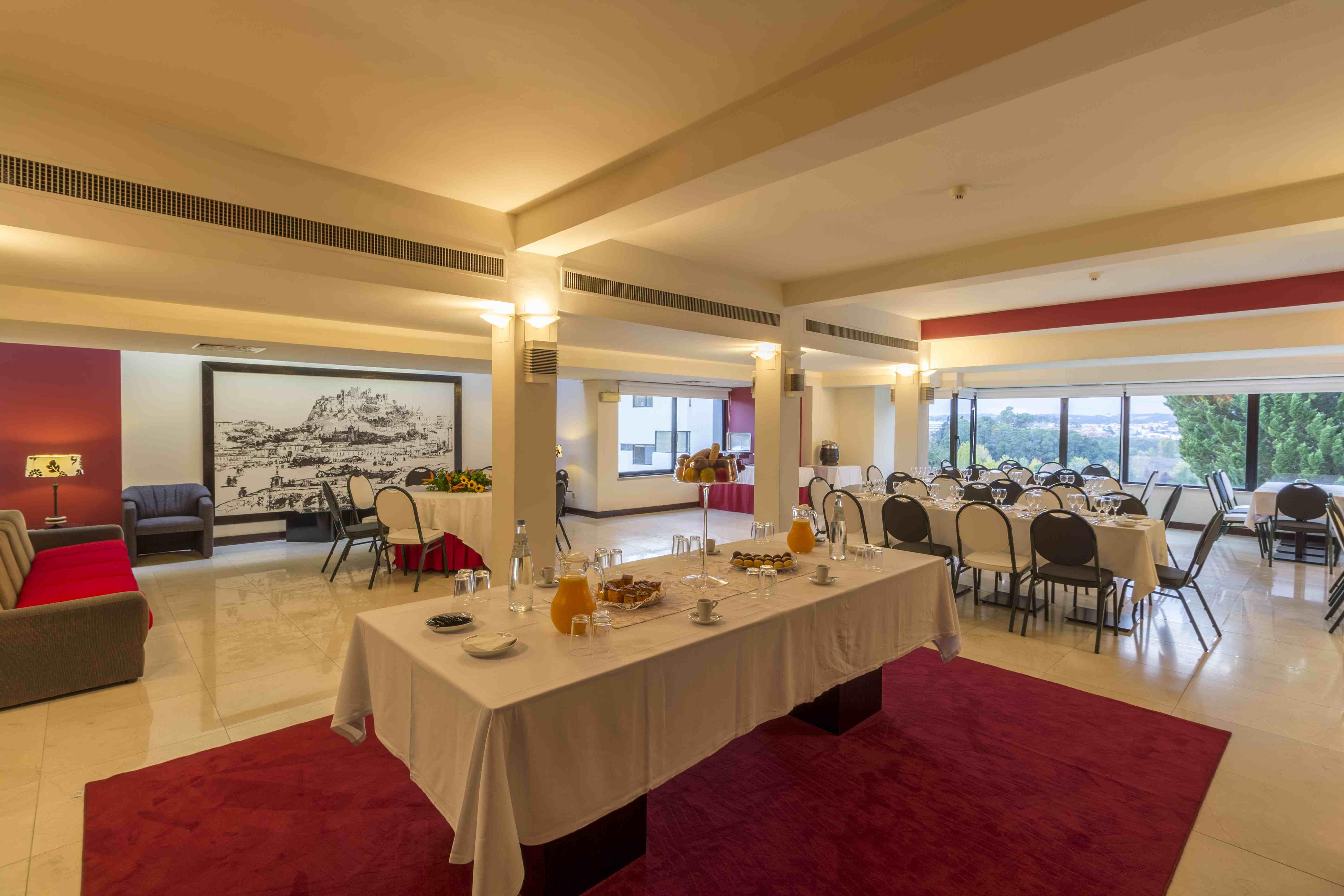 Hotel Eurosol Leiria & Jardim Exterior photo