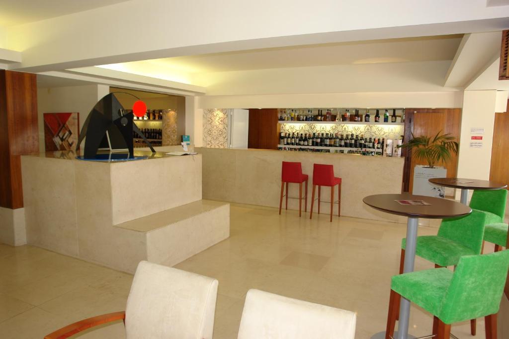 Hotel Eurosol Leiria & Jardim Exterior photo