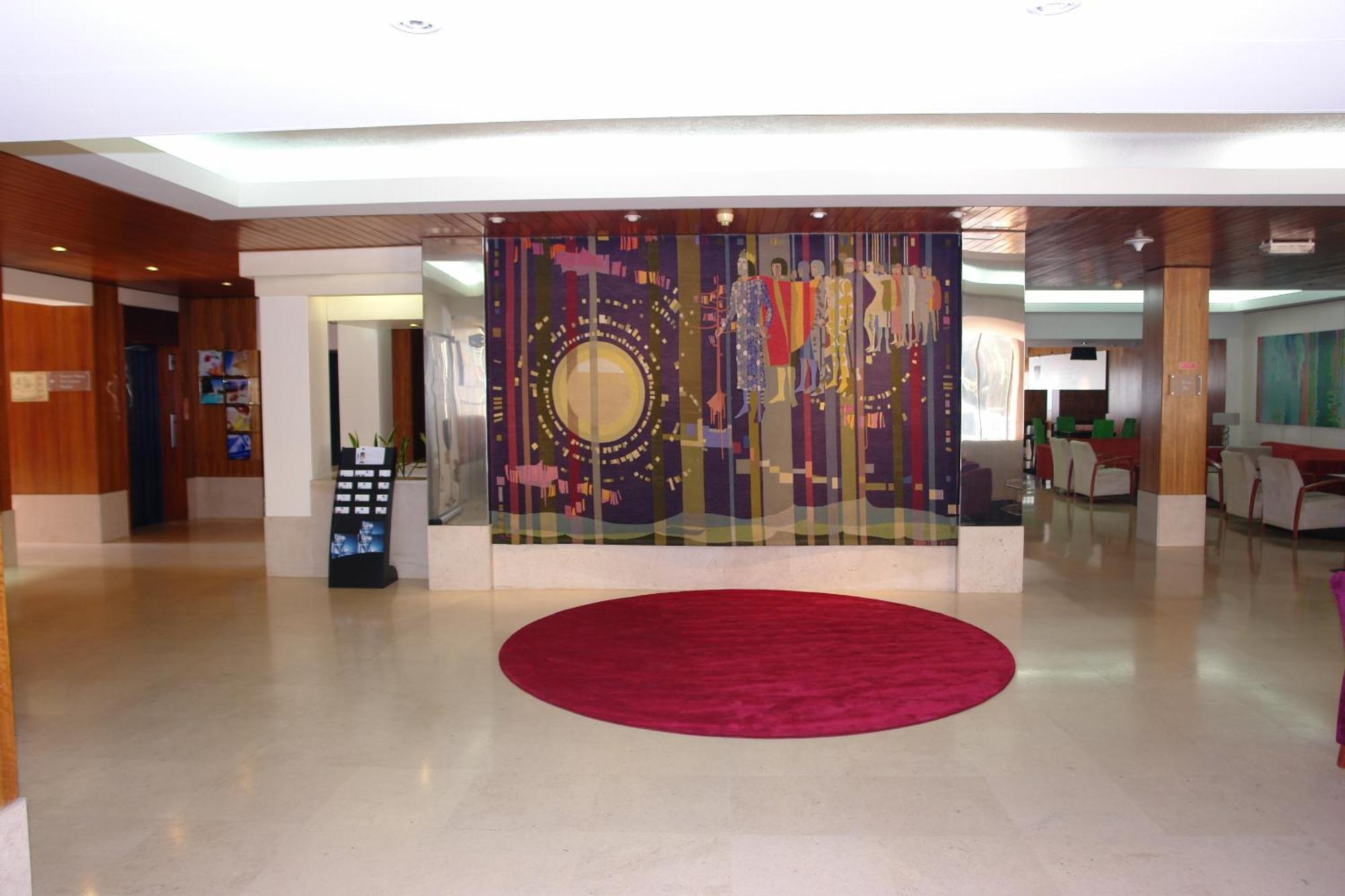 Hotel Eurosol Leiria & Jardim Exterior photo
