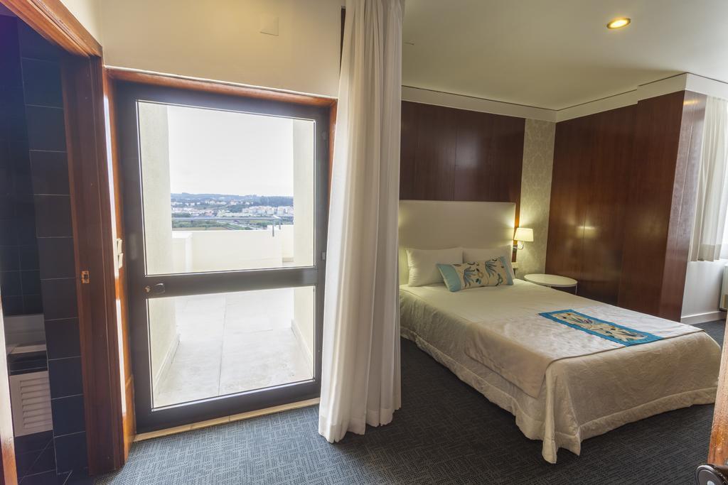 Hotel Eurosol Leiria & Jardim Exterior photo